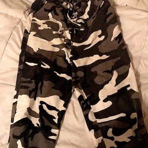 rue 21 camo sweats